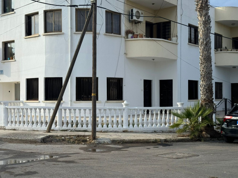 Ground floor 3+2 flat for sale in Çanakkale