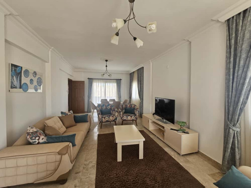 Mağusa Sakarya’da Geniş Oturumlu Satılık 3+1 Penthouse 
