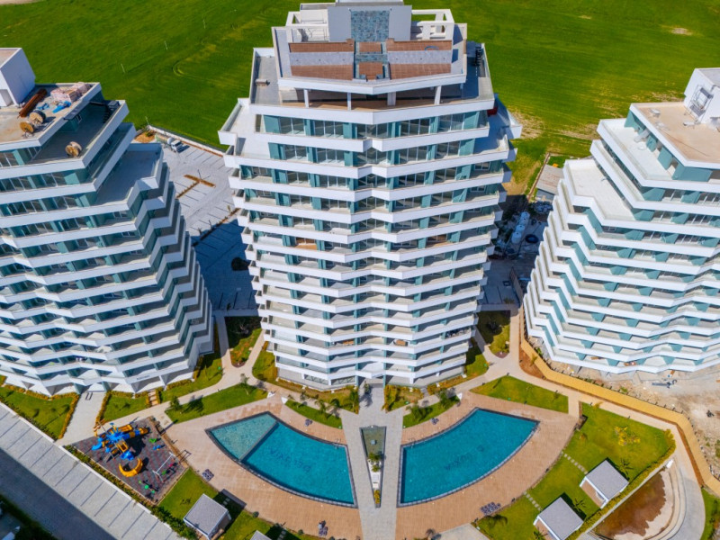 Iskele Longbeach Sky Deluxia'da Deniz Manzaralı Hazır 2+1 Daire ... 